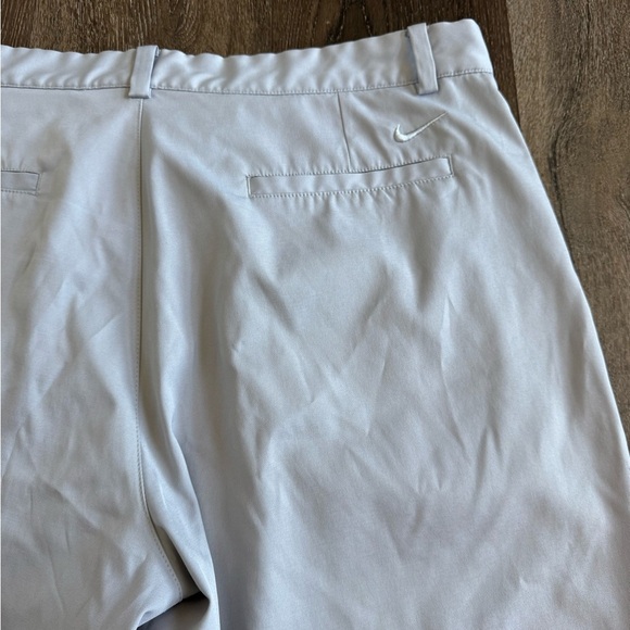 Nike Golf Shorts. Grey, men’s size 38. Excellent, like new, condition! - Picture 7 of 7